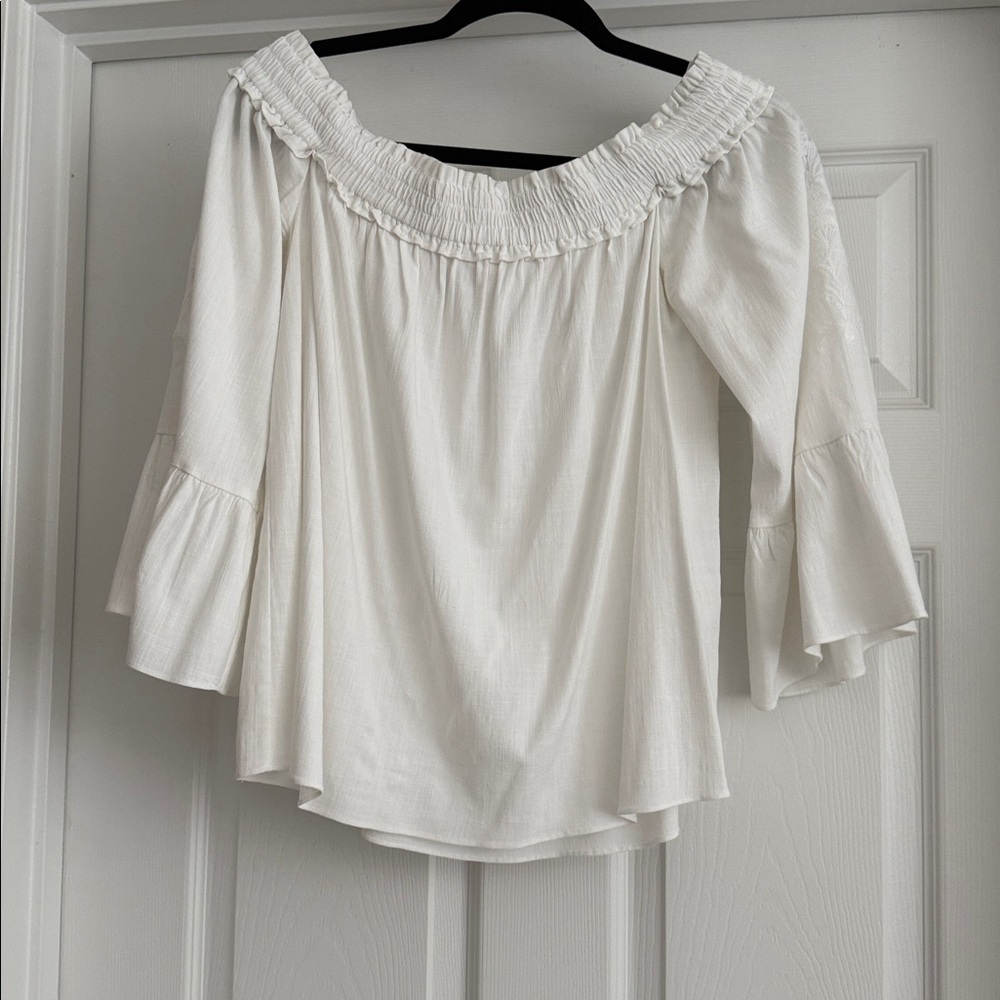 Lilly Pulitzer White Off-Shoulder Blouse